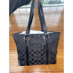 BLACK COACH SHOULDER BAG